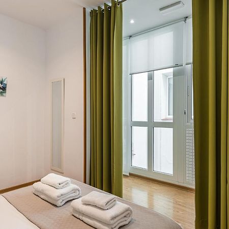 Waou Apartamentos En Sol Confort 7 マドリード エクステリア 写真