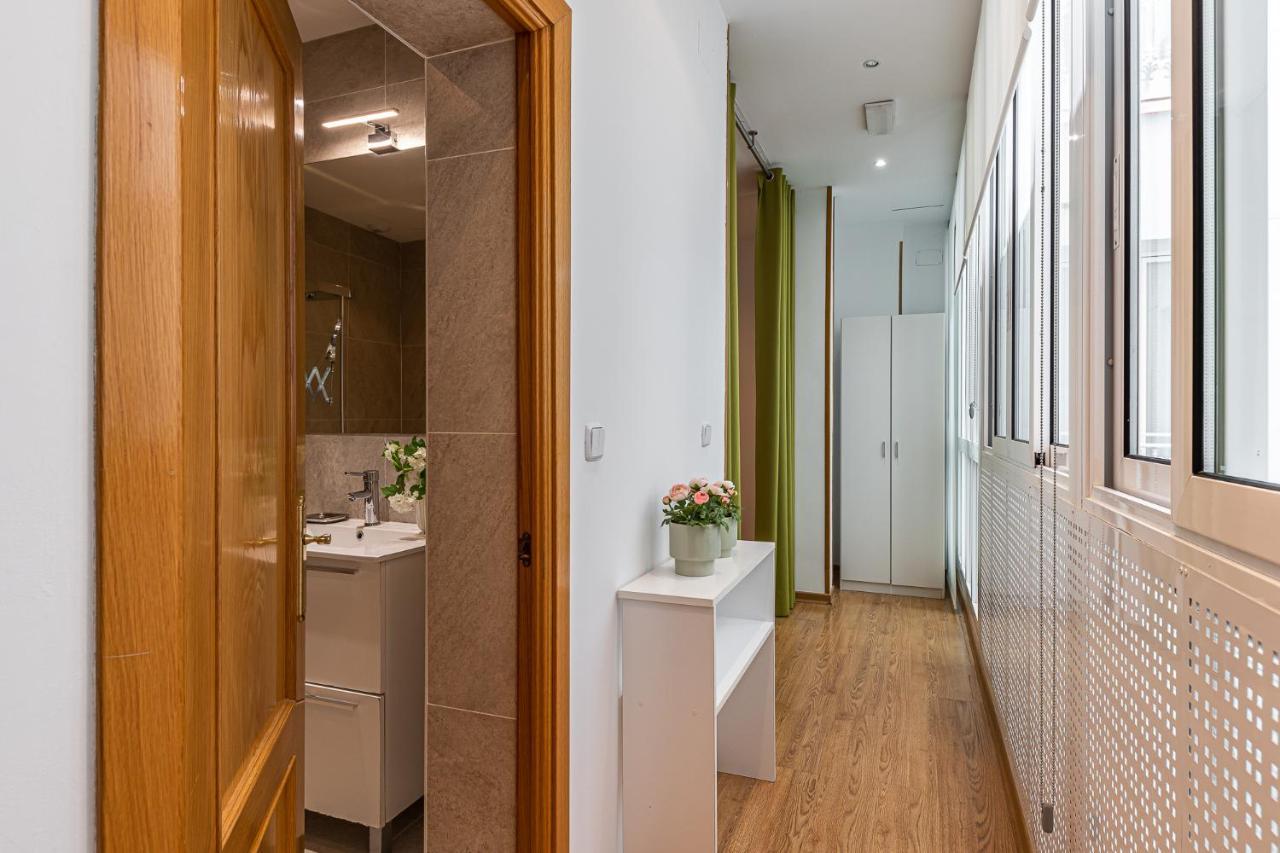 Waou Apartamentos En Sol Confort 7 マドリード エクステリア 写真